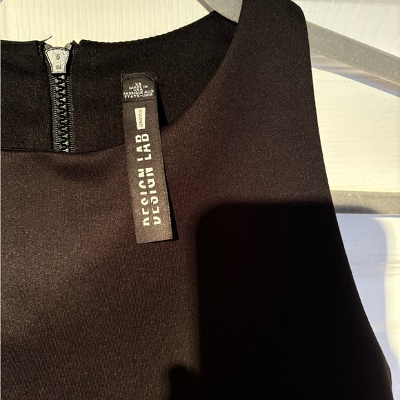 Design Lab Black lace top Size XS - Picture 6 of 6